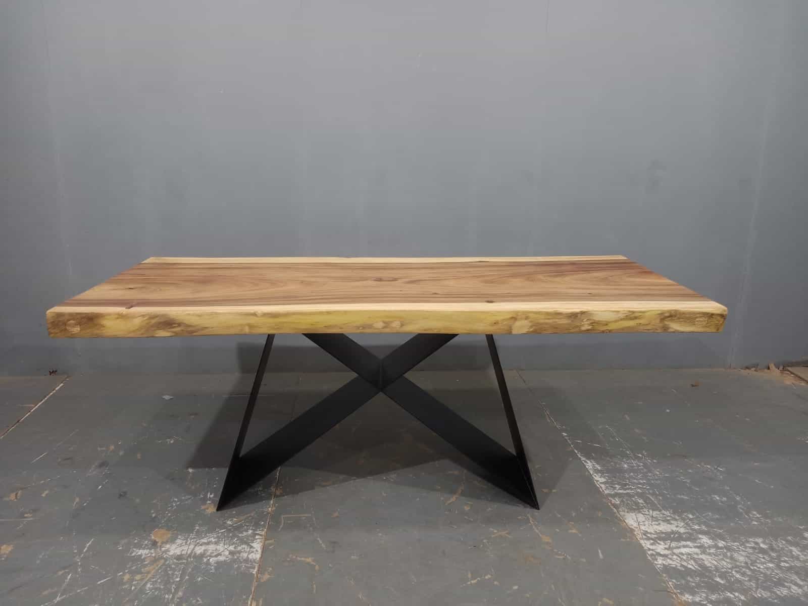 LIVE EDGE TABLES