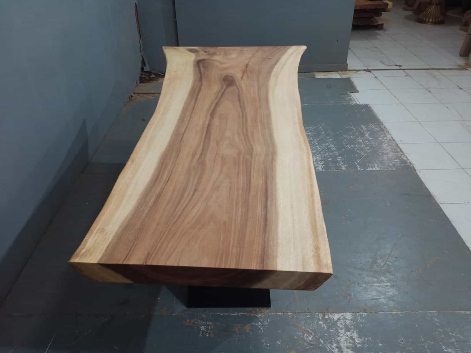 Live Edge Tables