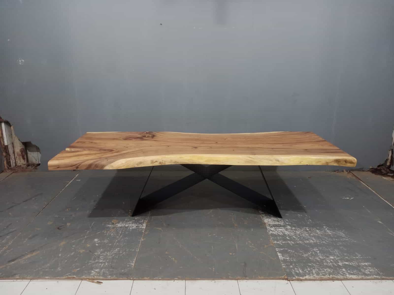 LIVE EDGE TABLES