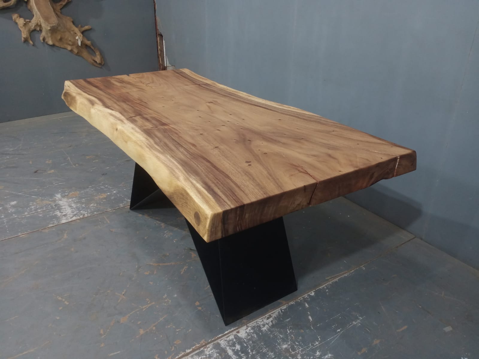 Live Edge Tables