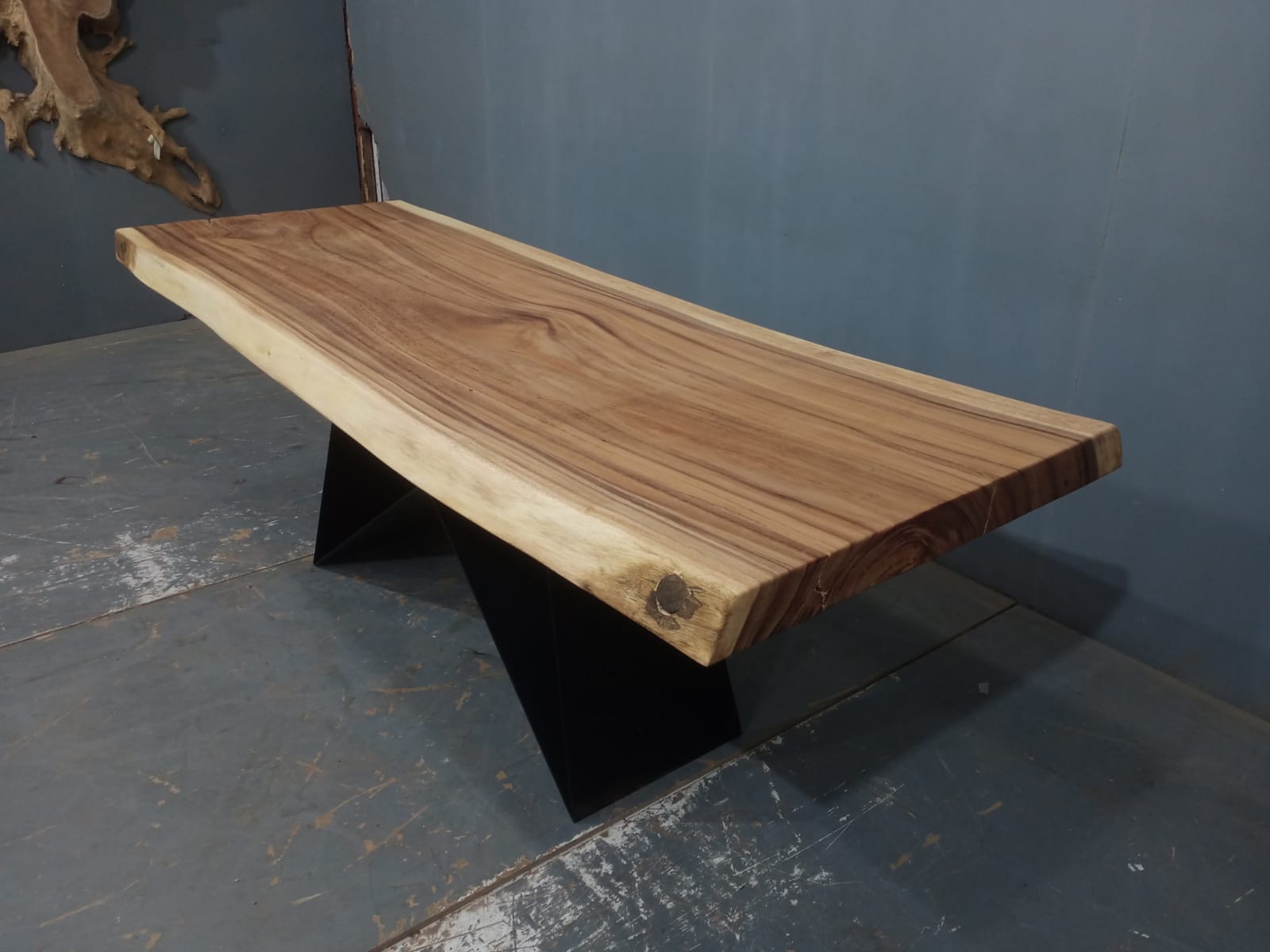 Live Edge Tables