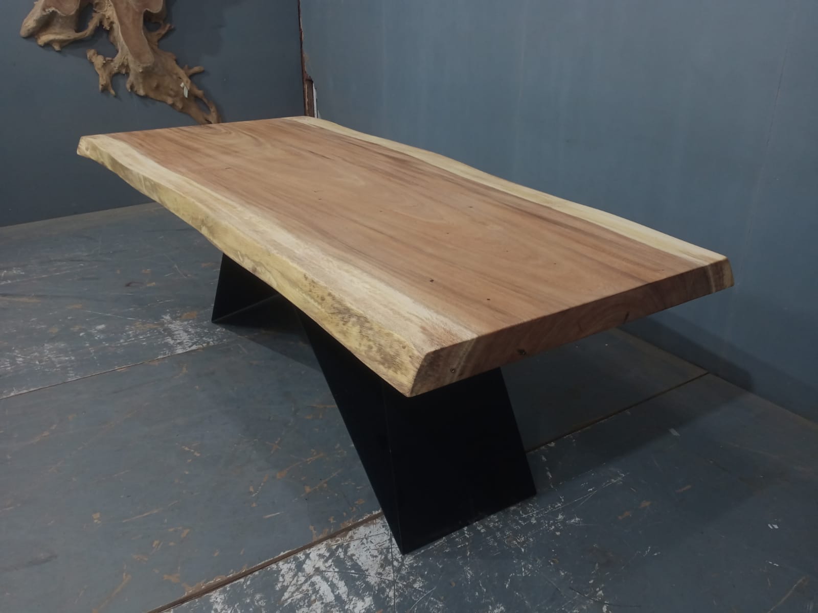 Live Edge Tables